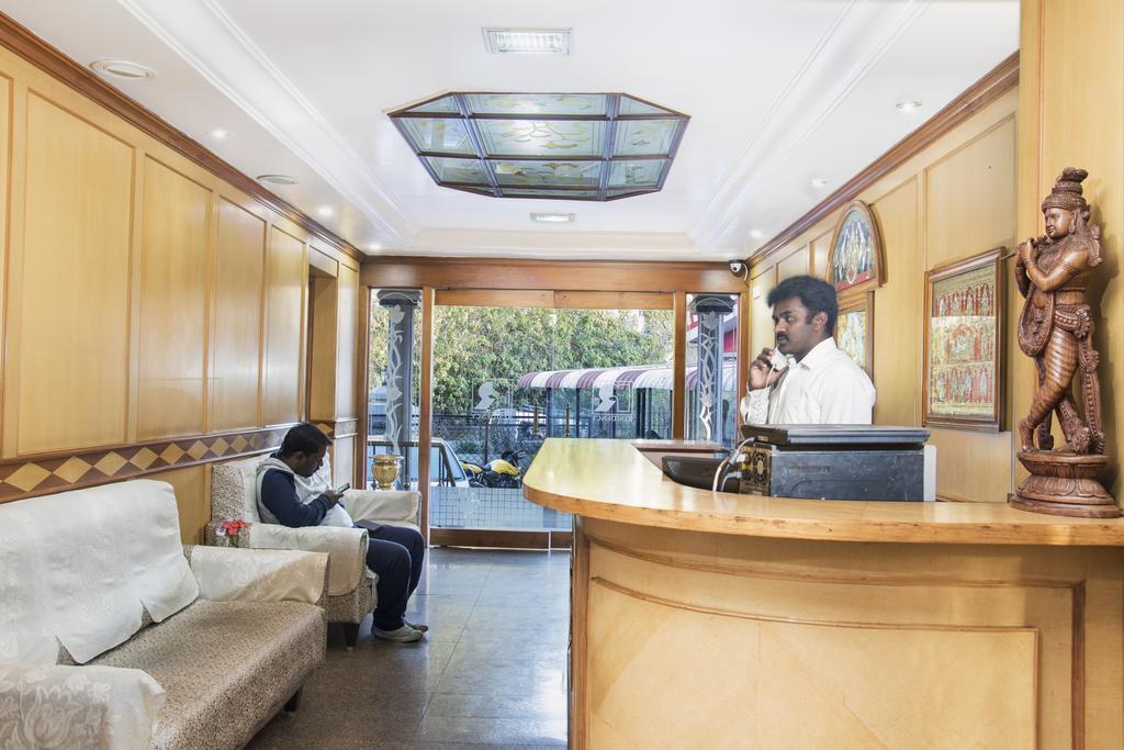 Rr Residency Hotell Kodaikanal Eksteriør bilde